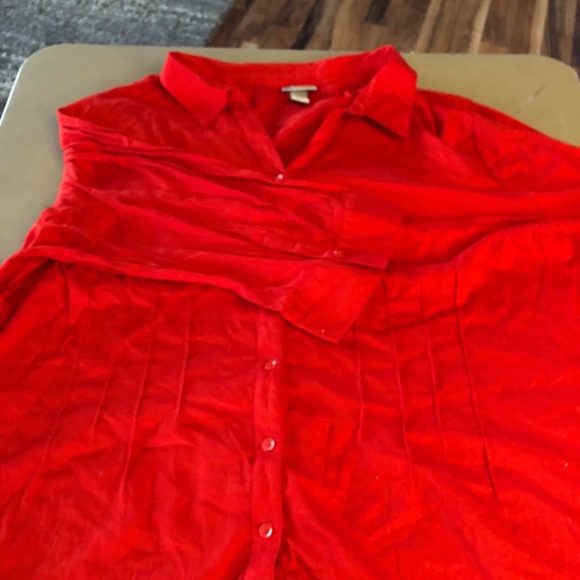 CATHERINES PERFECT BUTTON DOWN TOP WITH COLAR - Picture 3 of 4